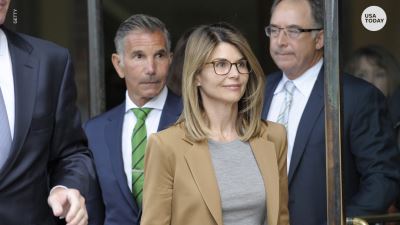 Lori Loughlin, other parents withholding information in college admissions scandal, feds say